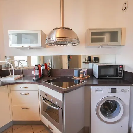 In The Heart Of Central Nice Functional And Cozy Studio For 2pers * Rijsel